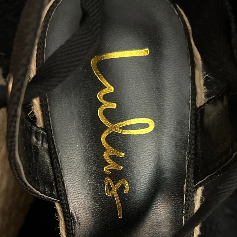 Lulu's Black and Tan Wedge Sandals - Picture 2 of 6